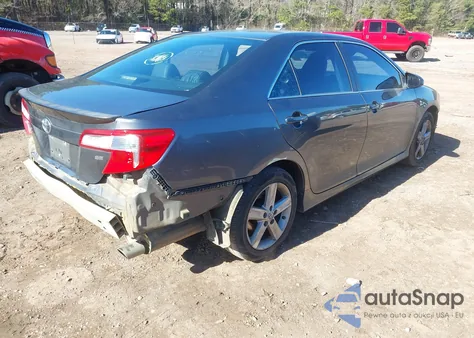 2014 Toyota Camry Se z USA, uszkodzony, nr VIN 4T1BF1FK8EU356309